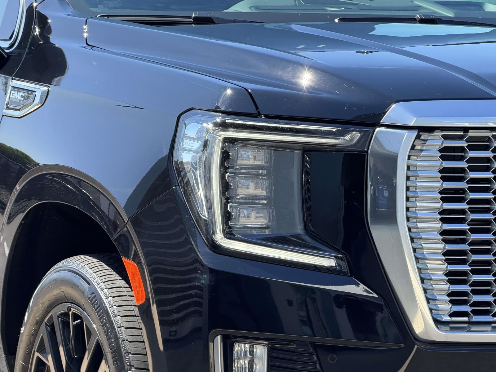 2023 GMC Yukon 4WD Denali