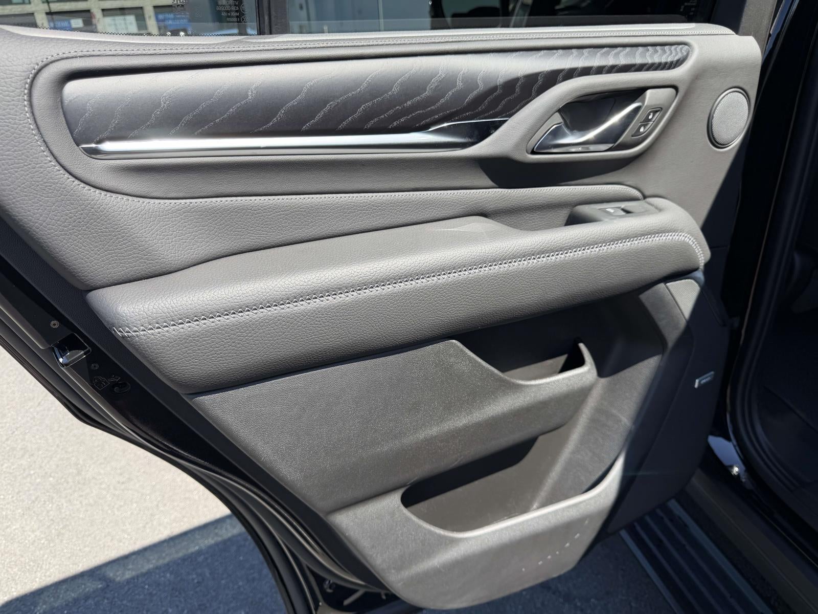 2023 GMC Yukon 4WD Denali