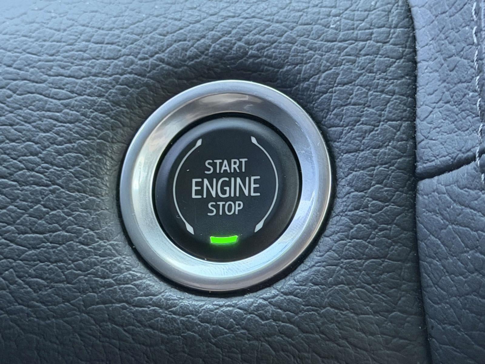 2023 GMC Yukon 4WD Denali