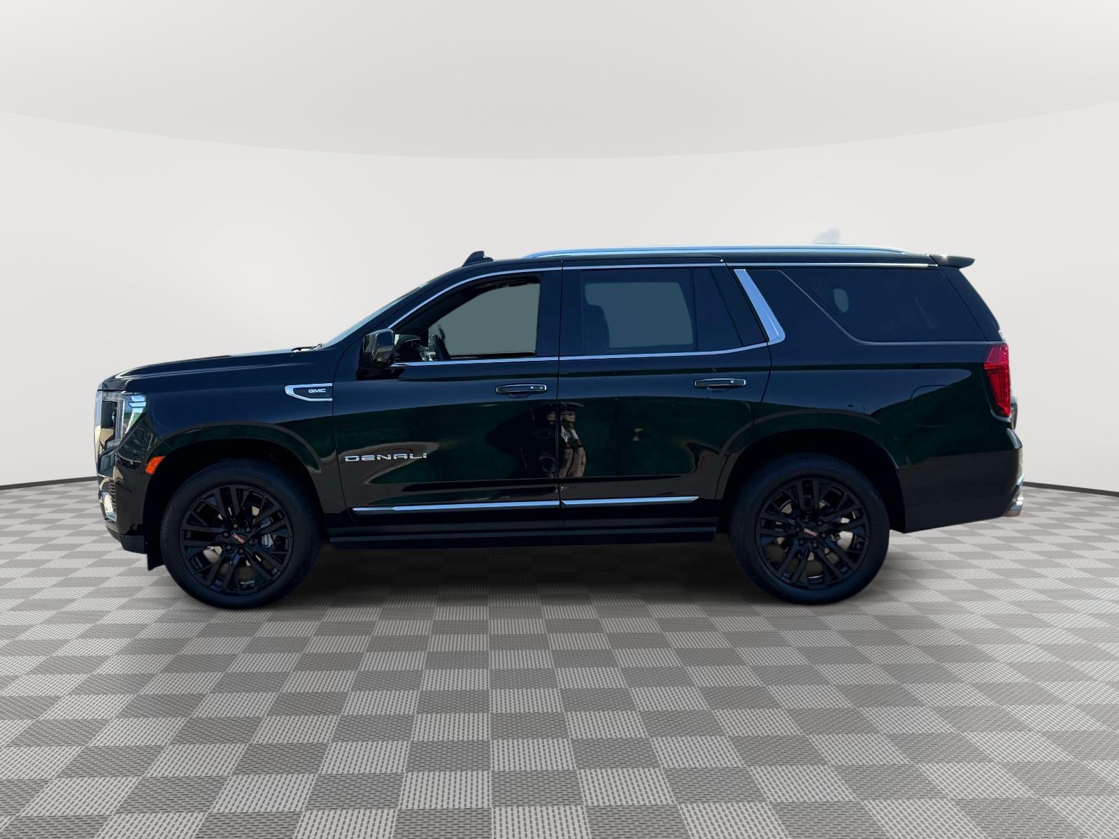 2023 GMC Yukon 4WD Denali