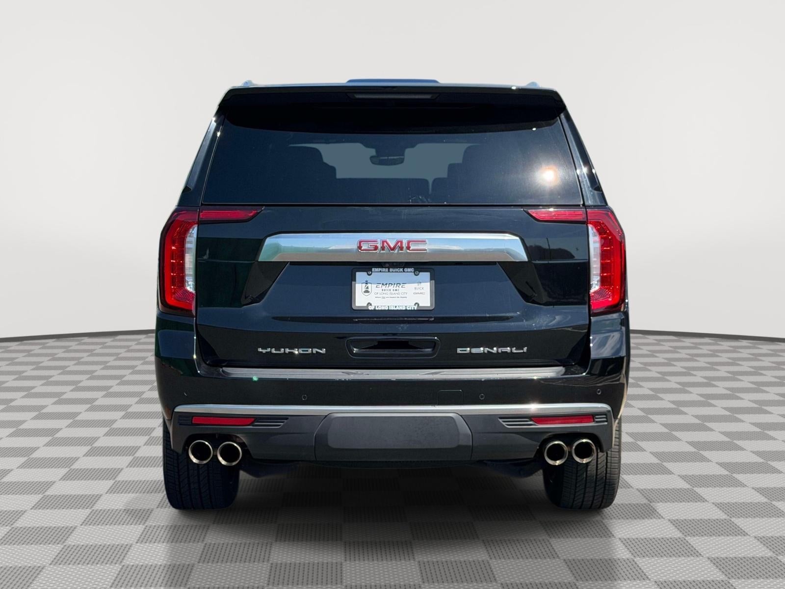 2023 GMC Yukon 4WD Denali