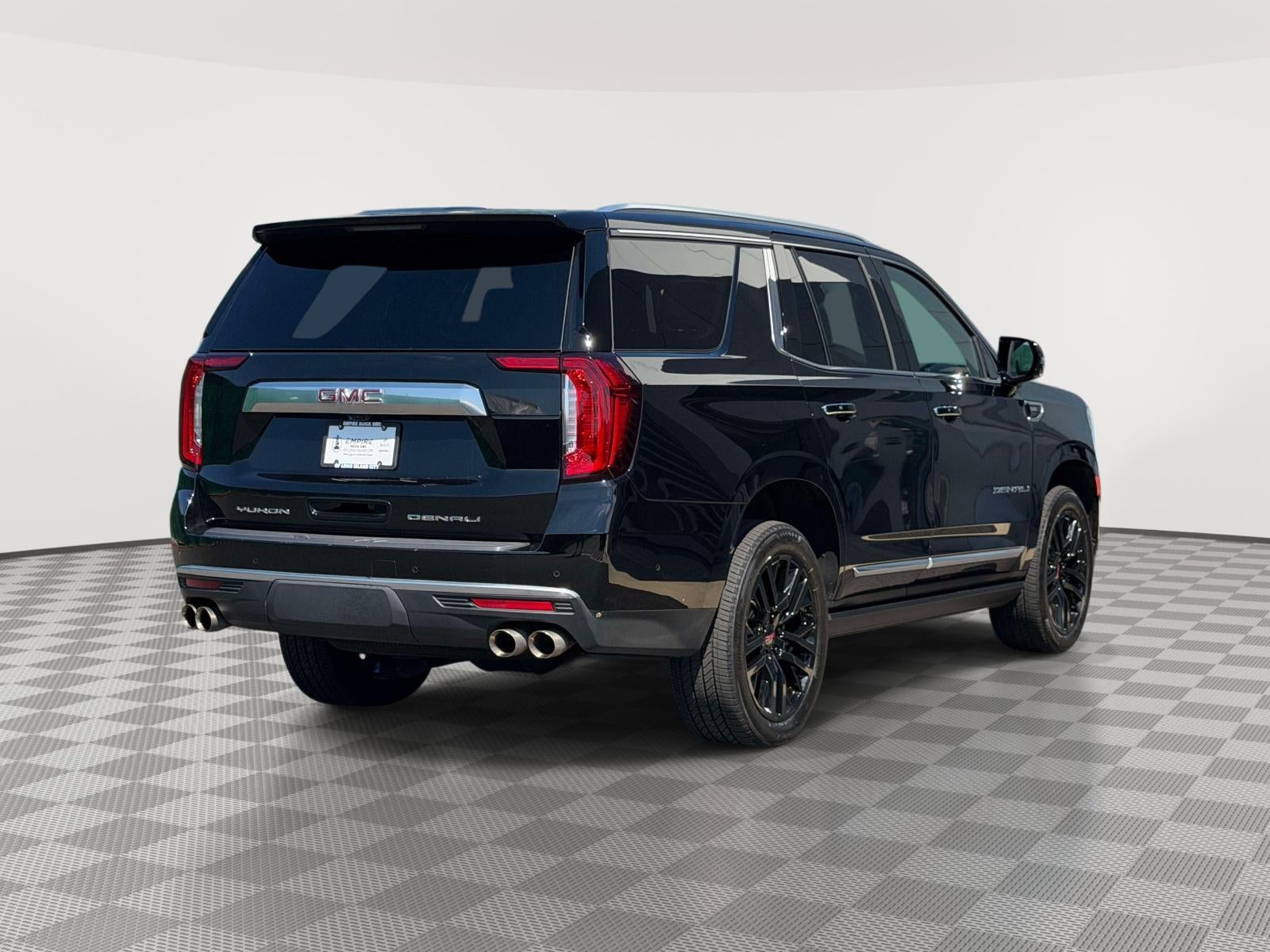2023 GMC Yukon 4WD Denali