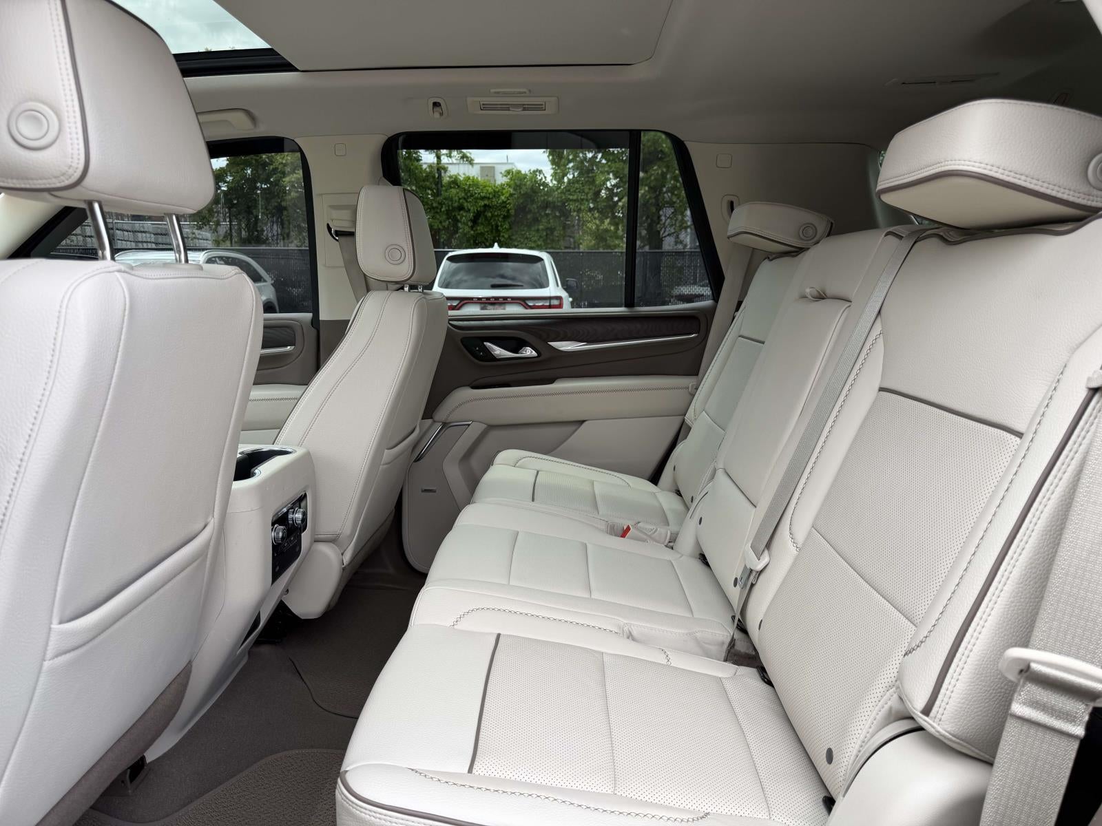 2023 GMC Yukon 4WD Denali