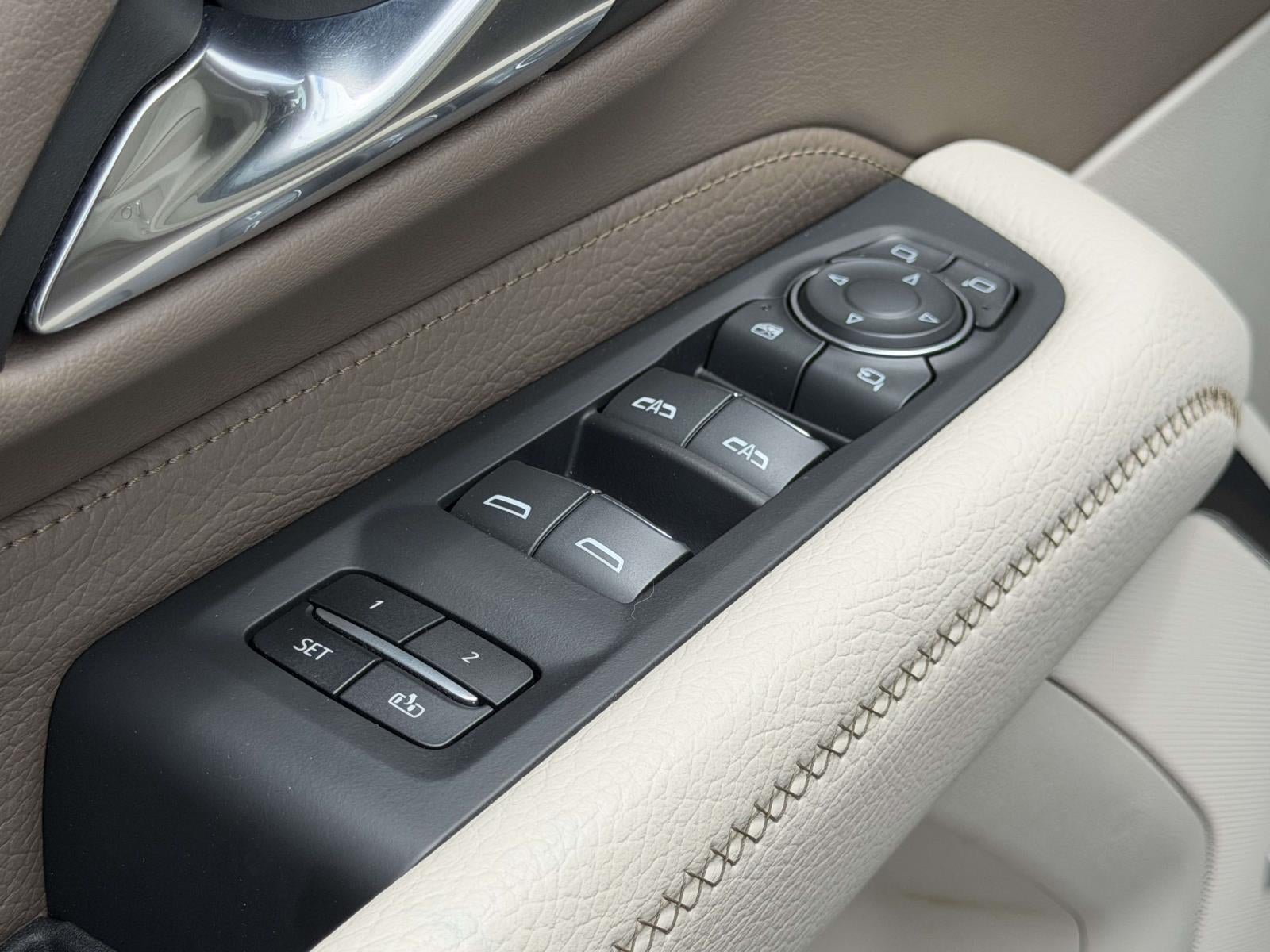 2023 GMC Yukon 4WD Denali
