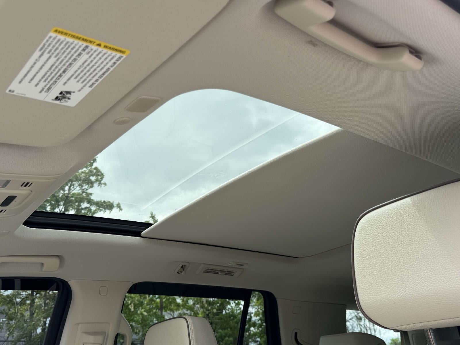 2023 GMC Yukon 4WD Denali