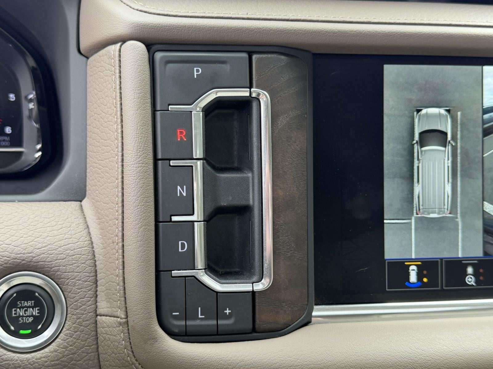2023 GMC Yukon 4WD Denali