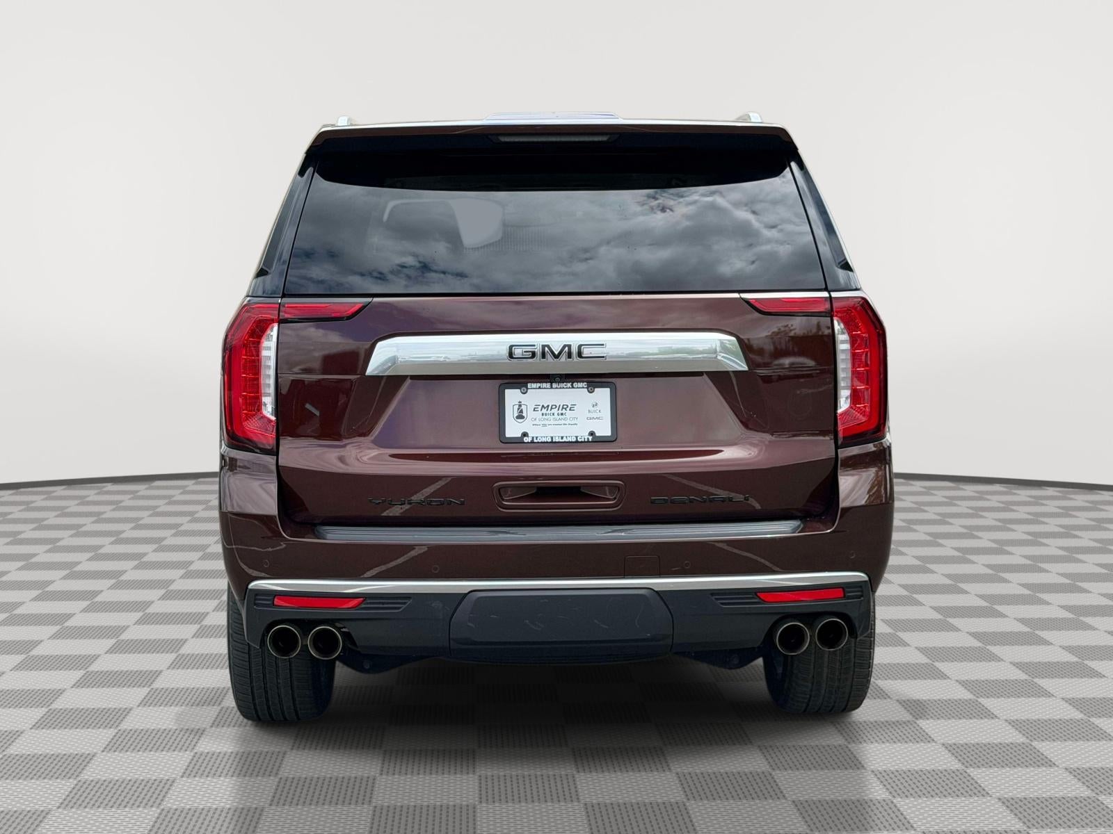 2023 GMC Yukon 4WD Denali