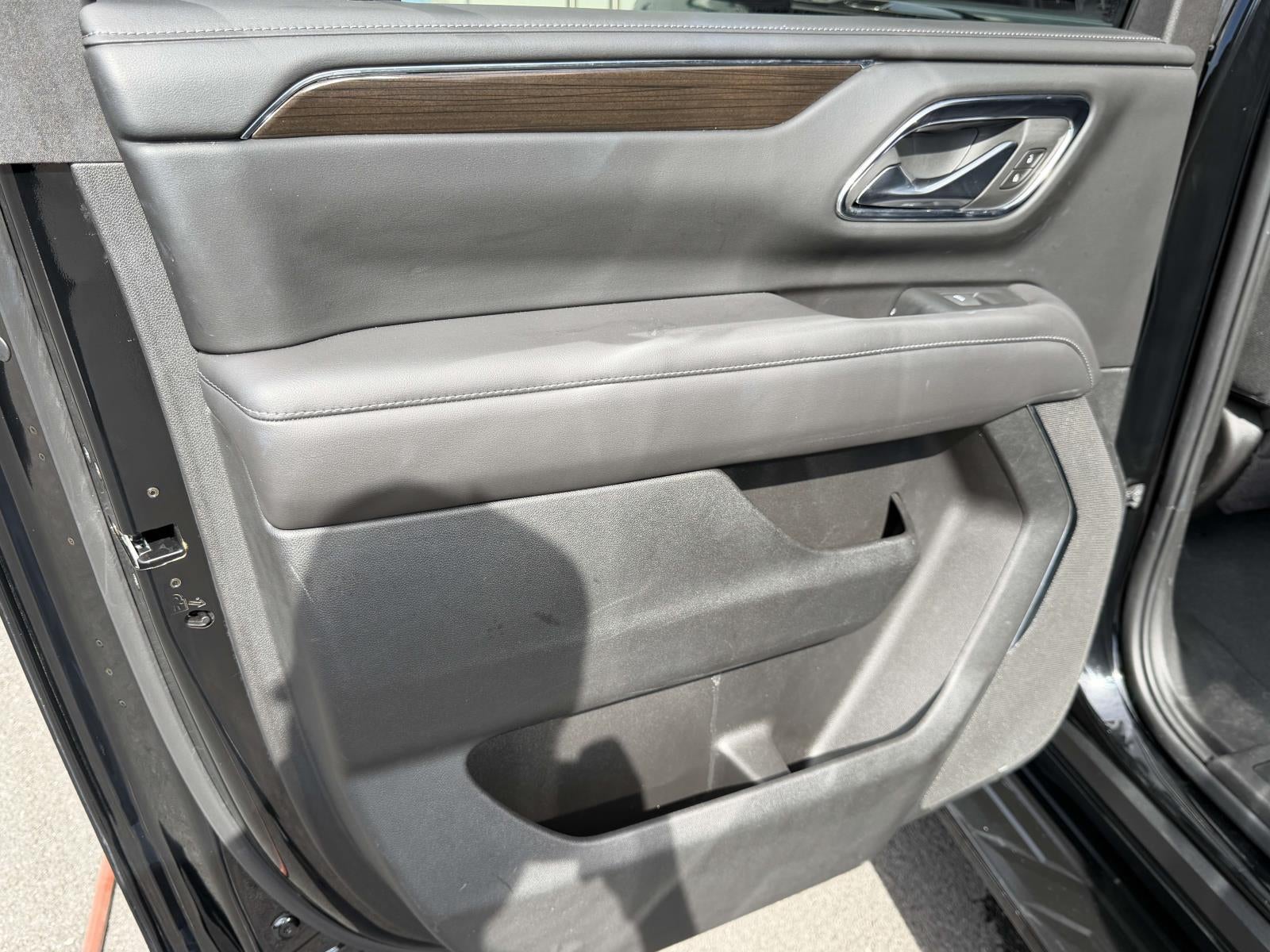 2023 GMC Yukon XL 4WD SLE