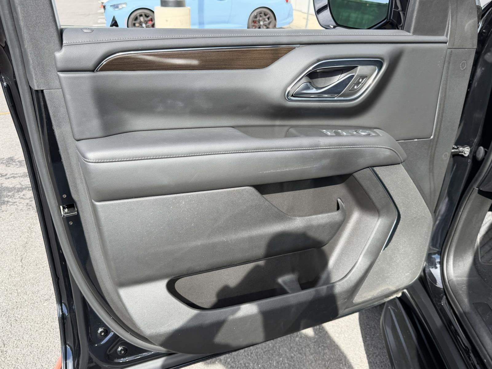 2023 GMC Yukon XL 4WD SLE