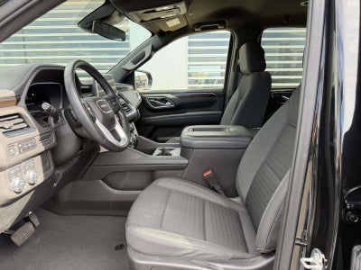 2023 GMC Yukon XL 4WD SLE