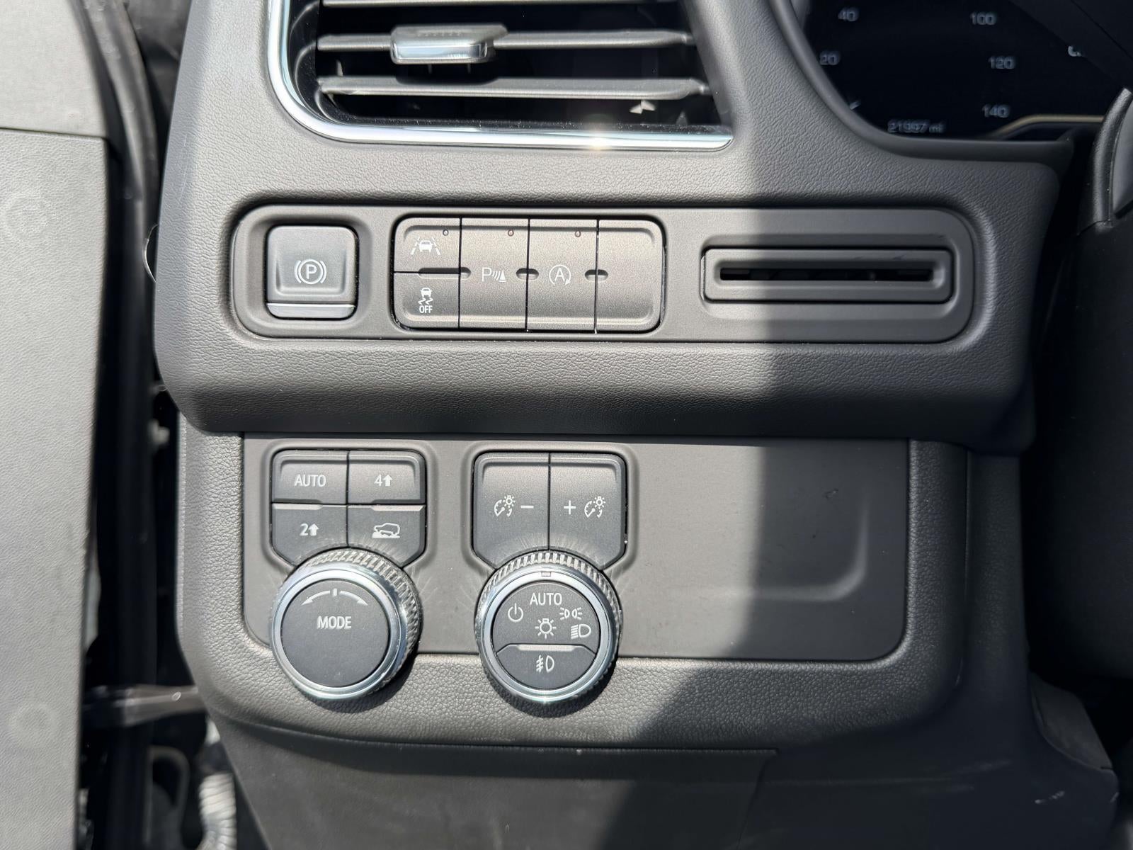 2023 GMC Yukon XL 4WD SLE