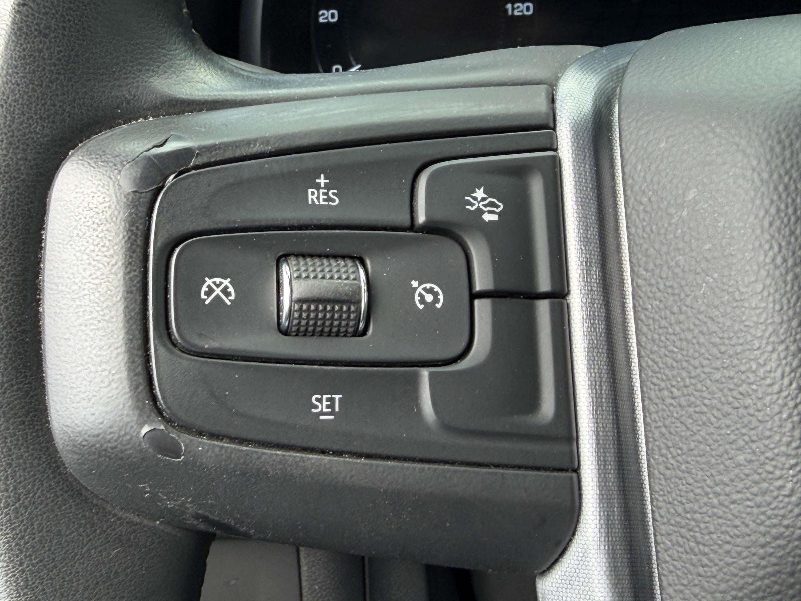 2023 GMC Yukon XL 4WD SLE