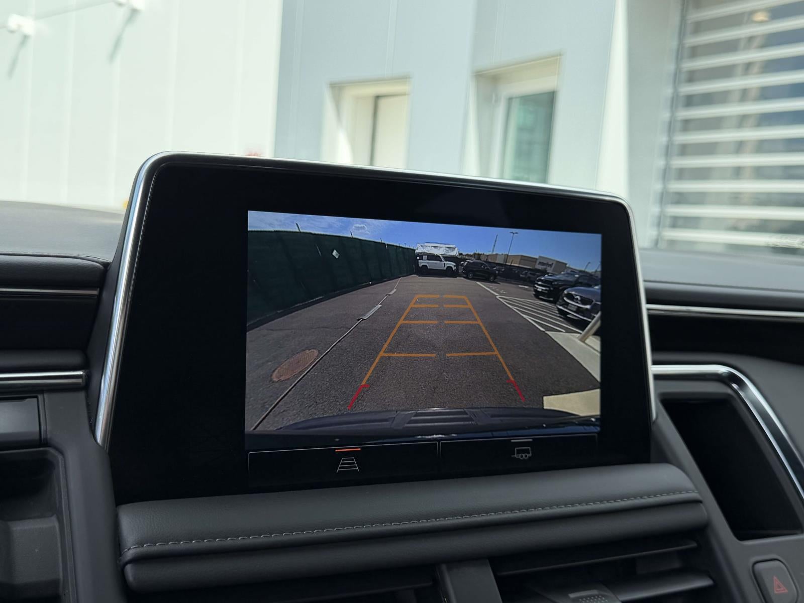 2023 GMC Yukon XL 4WD SLE