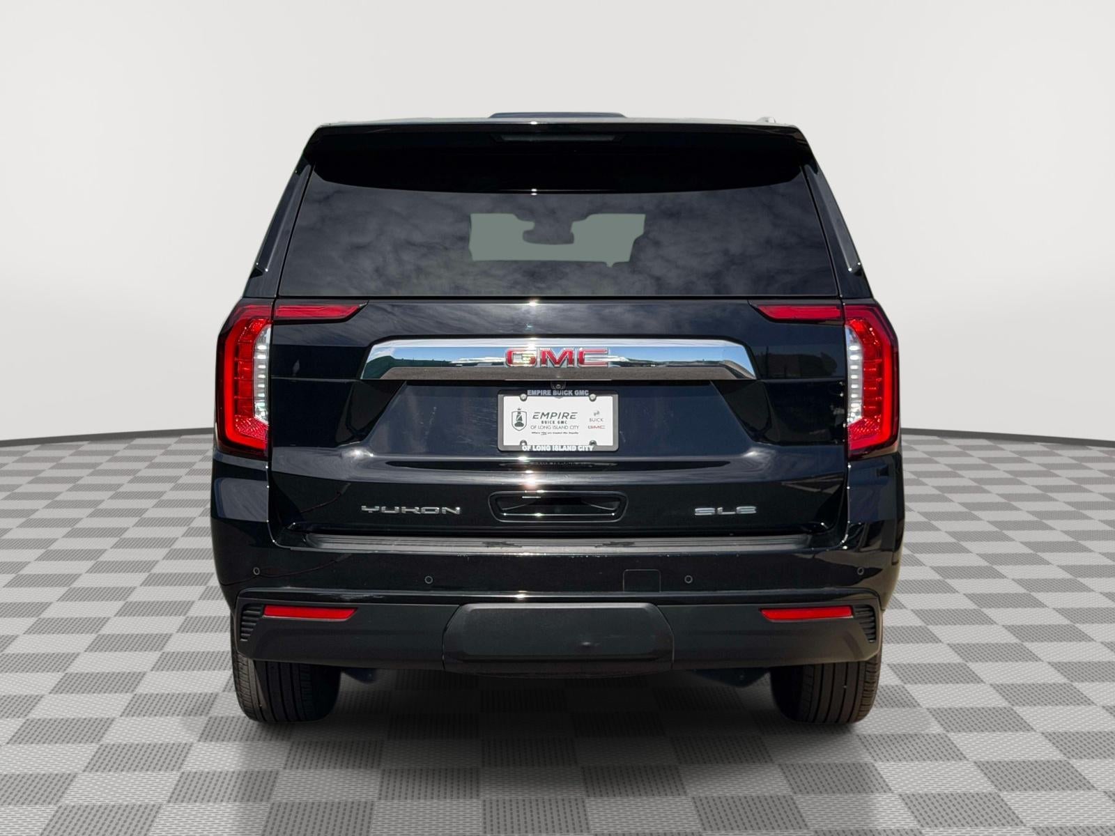 2023 GMC Yukon XL 4WD SLE