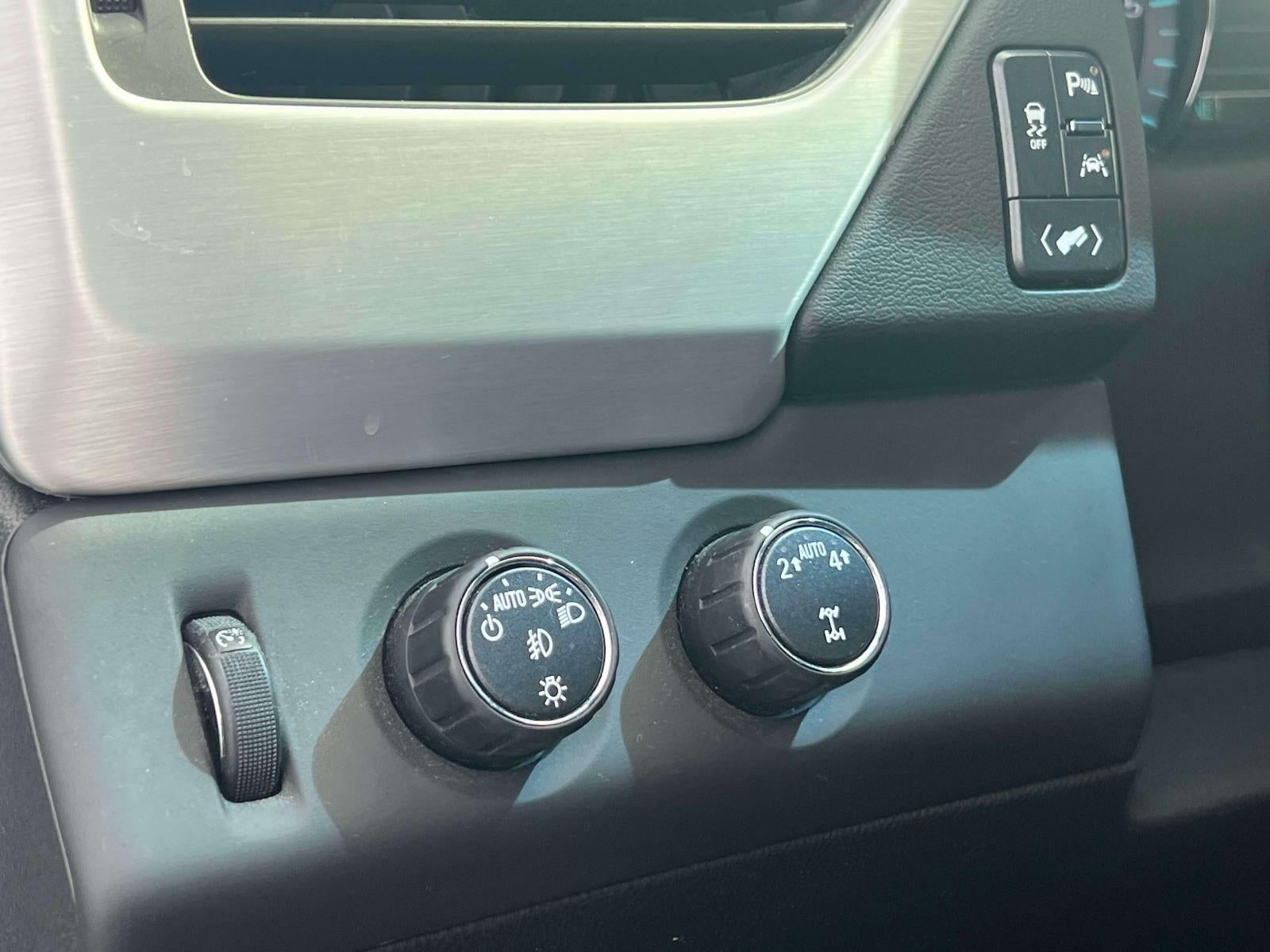 2018 GMC Yukon XL SLT