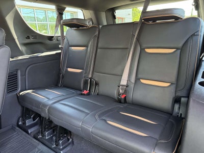 2023 GMC Yukon XL 4WD AT4