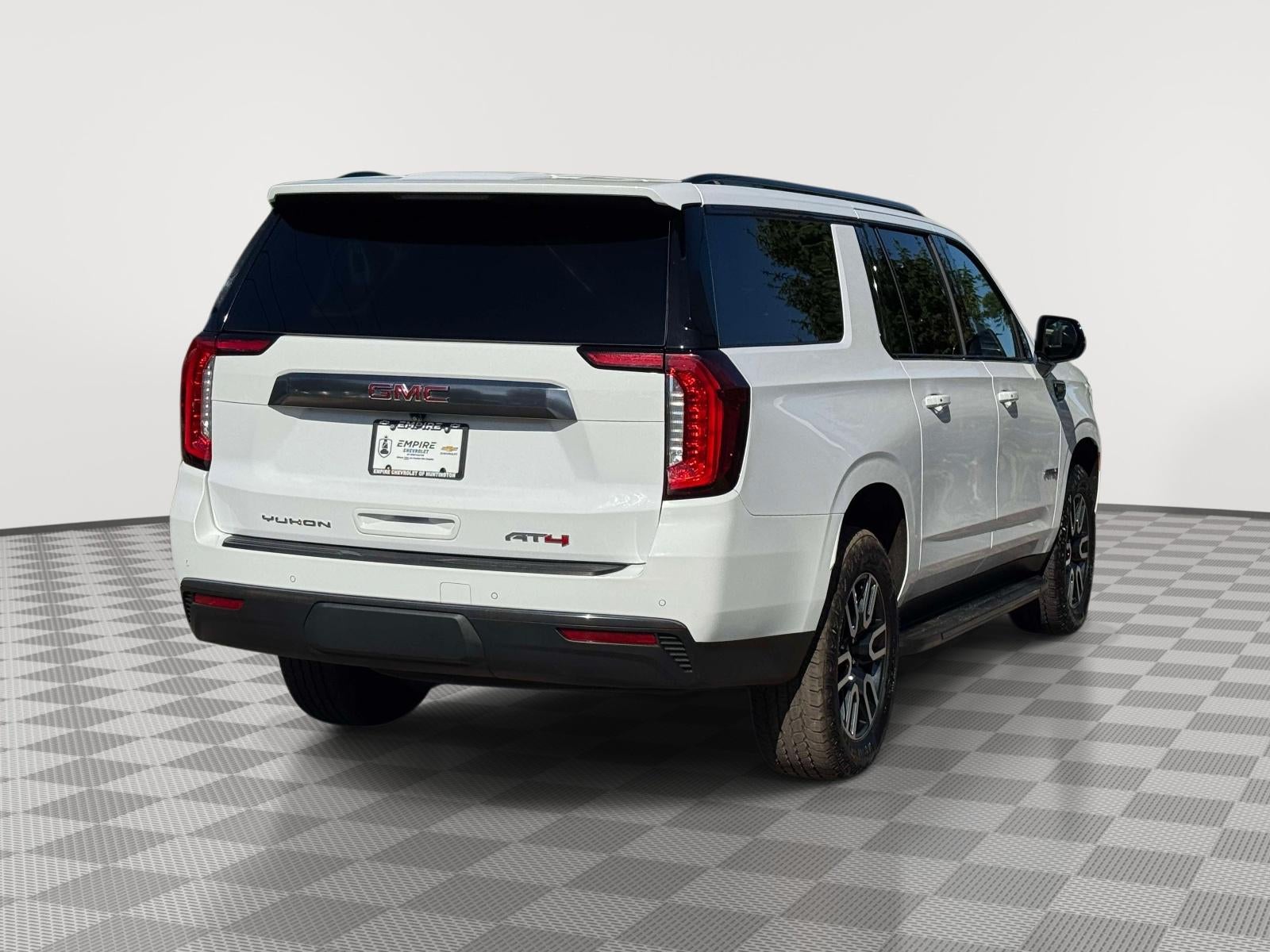 2023 GMC Yukon XL 4WD AT4