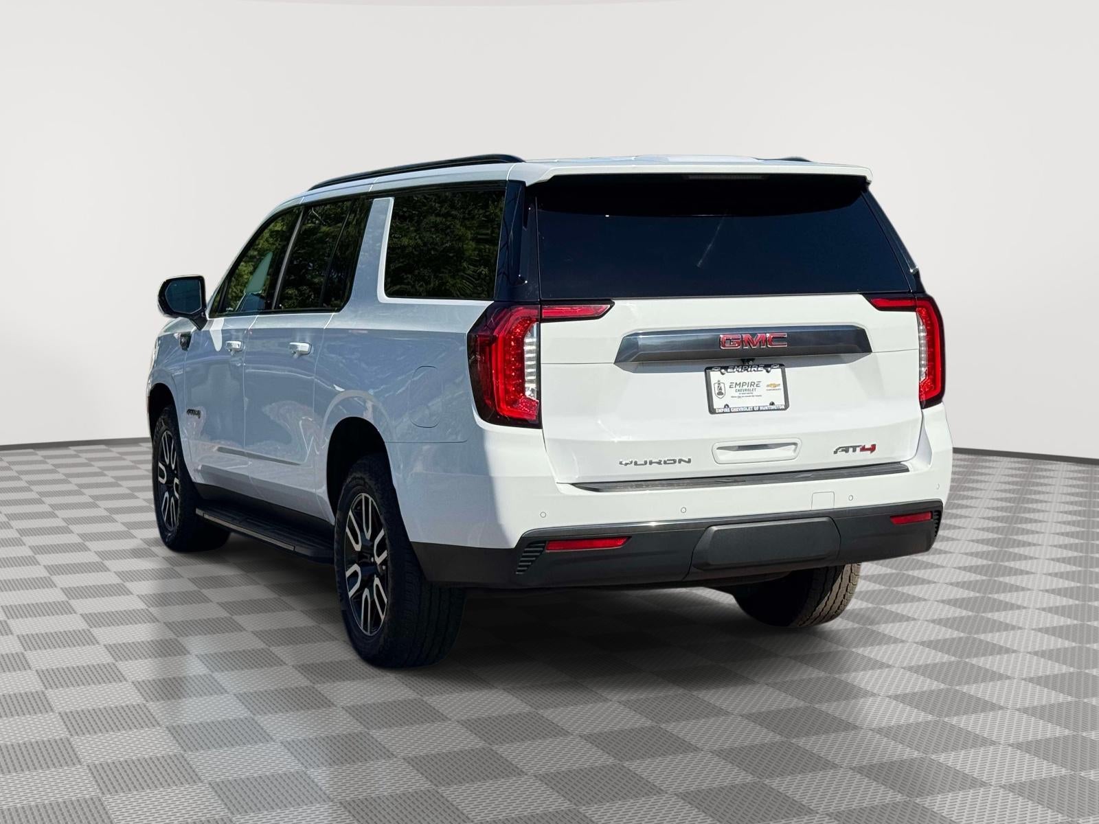 2023 GMC Yukon XL 4WD AT4