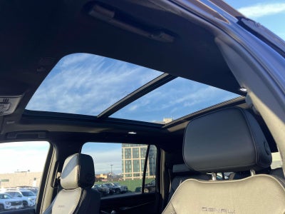 2024 GMC Yukon XL 4WD Denali