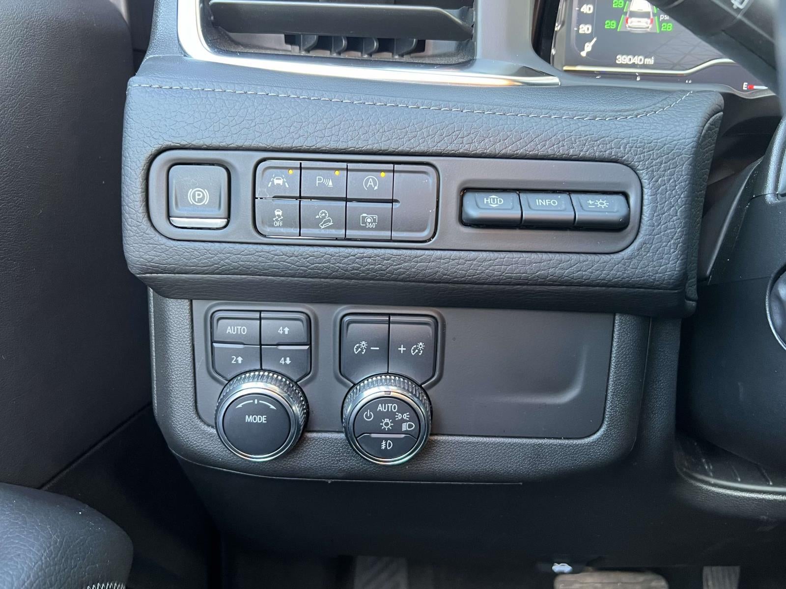 2024 GMC Yukon XL 4WD Denali