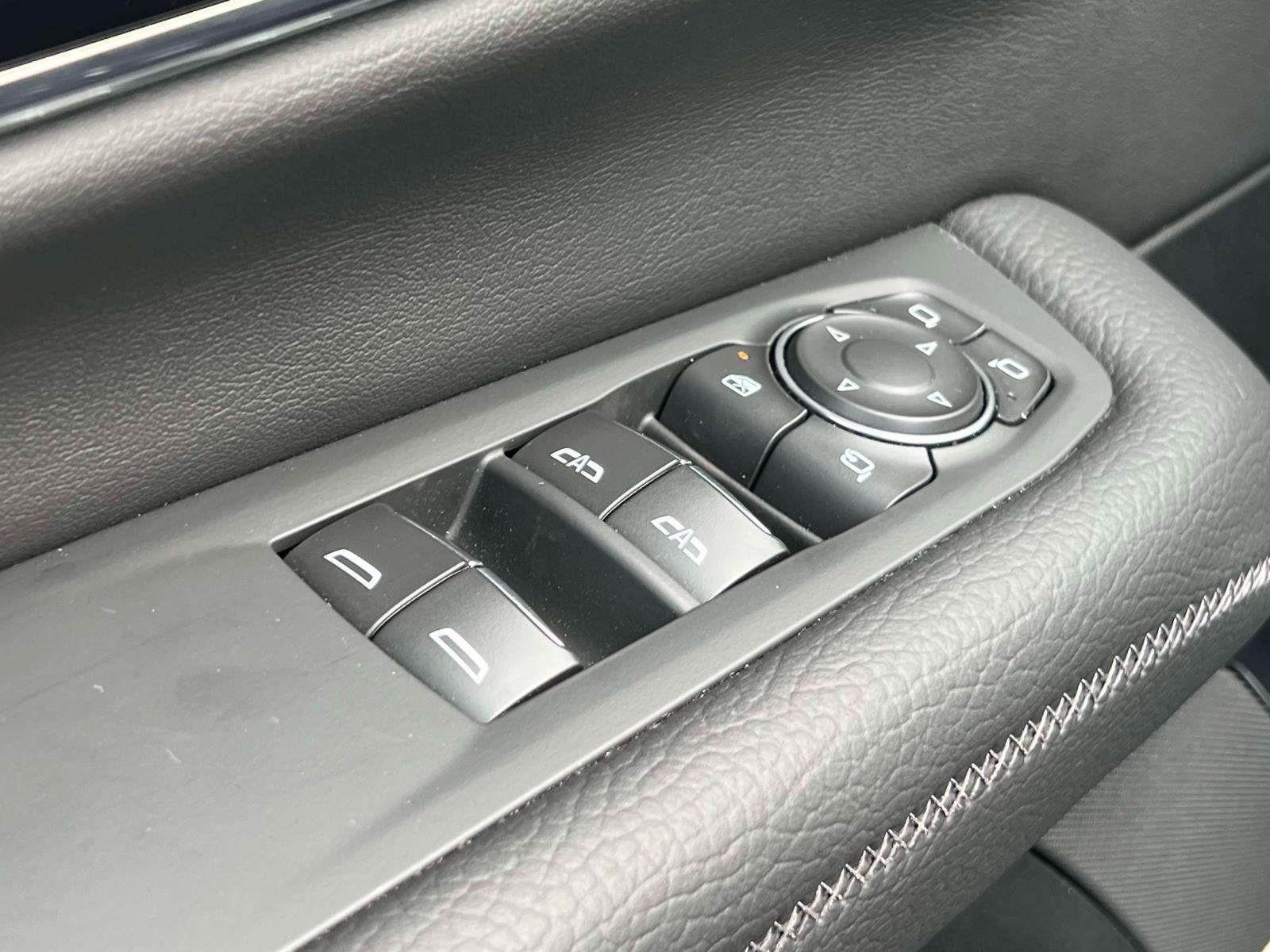 2026 GMC Yukon XL Denali 4WD