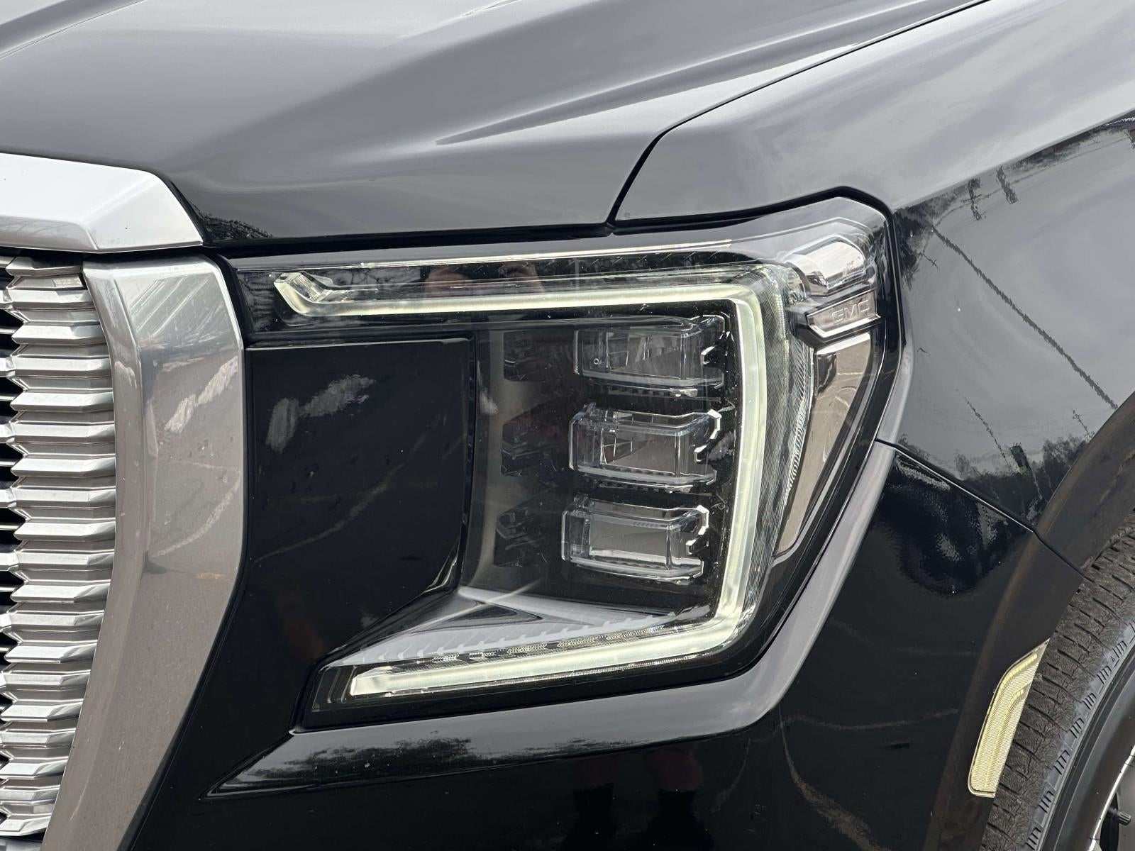 2022 GMC Yukon XL 4WD Denali