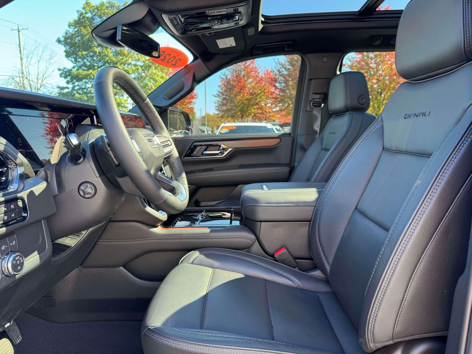 2026 GMC Yukon XL Denali 4WD