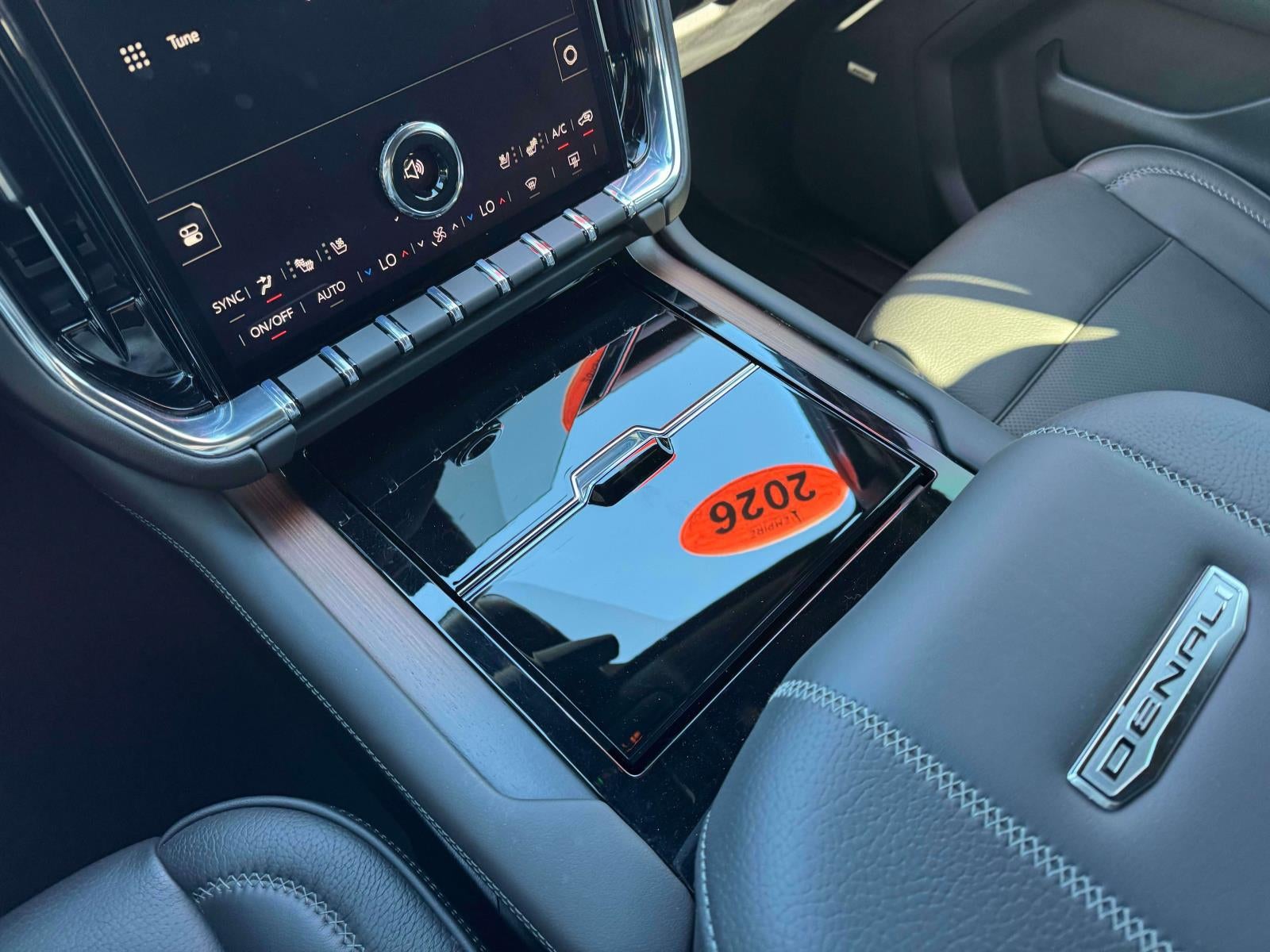 2026 GMC Yukon XL Denali 4WD