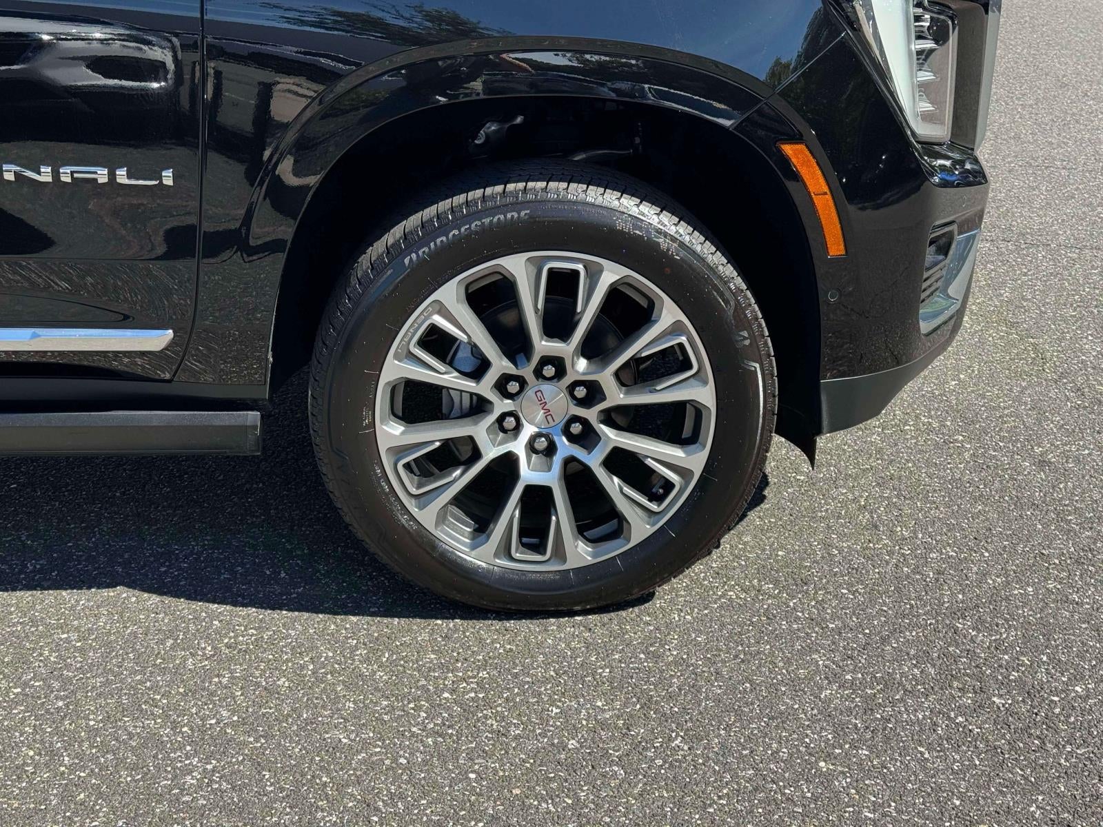 2026 GMC Yukon XL Denali 4WD