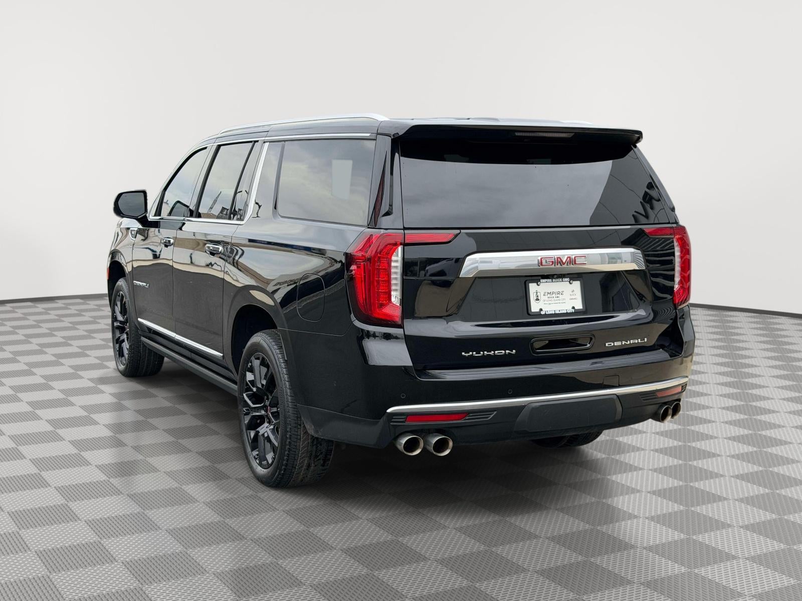 2023 GMC Yukon XL Denali