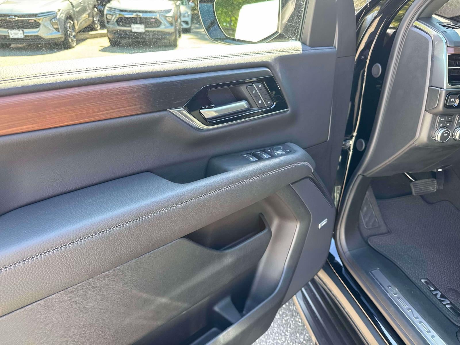 2026 GMC Yukon XL Denali 4WD