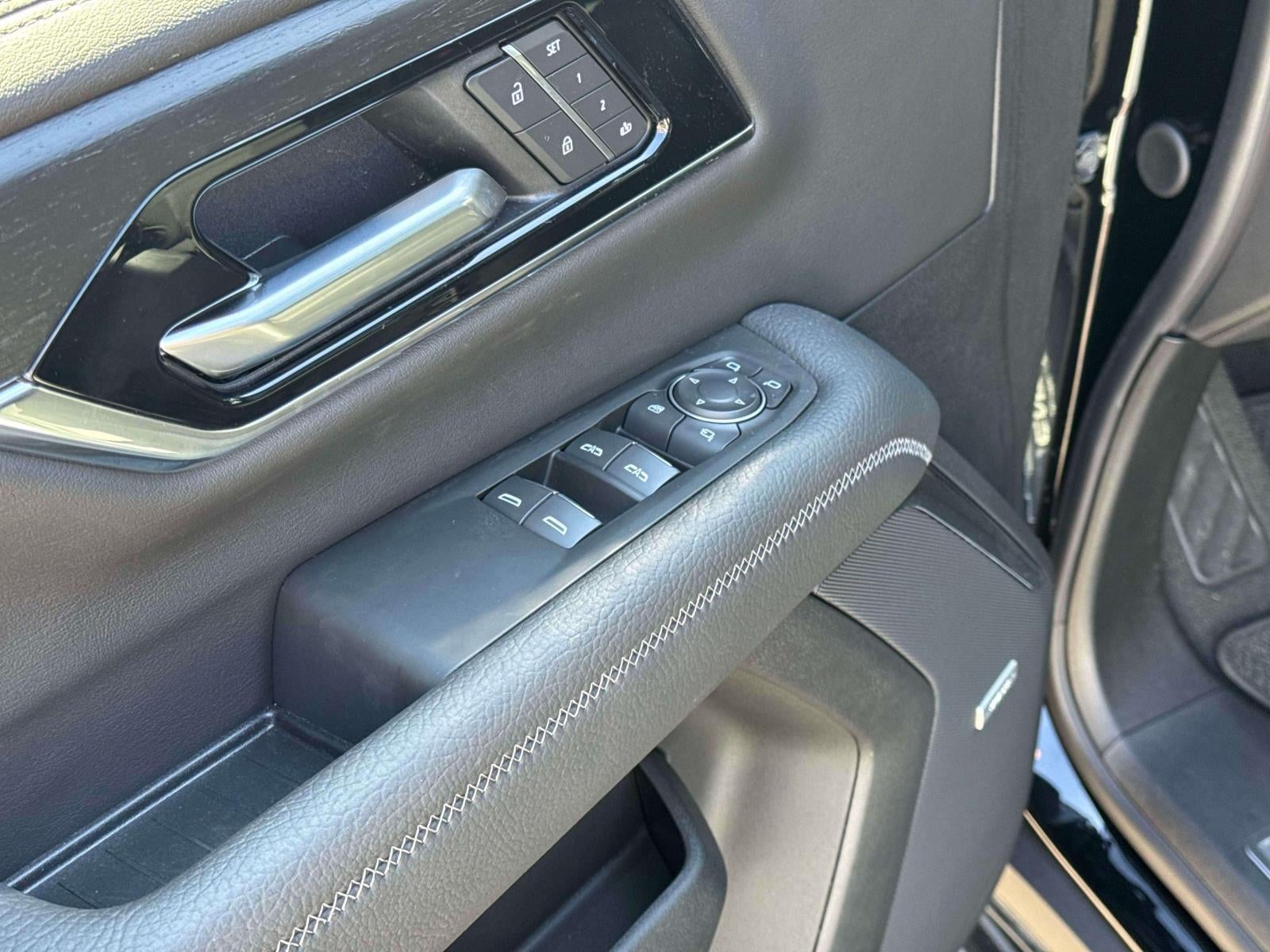 2026 GMC Yukon XL Denali 4WD