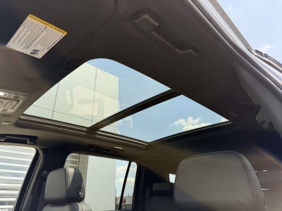 2023 GMC Yukon XL 4WD Denali
