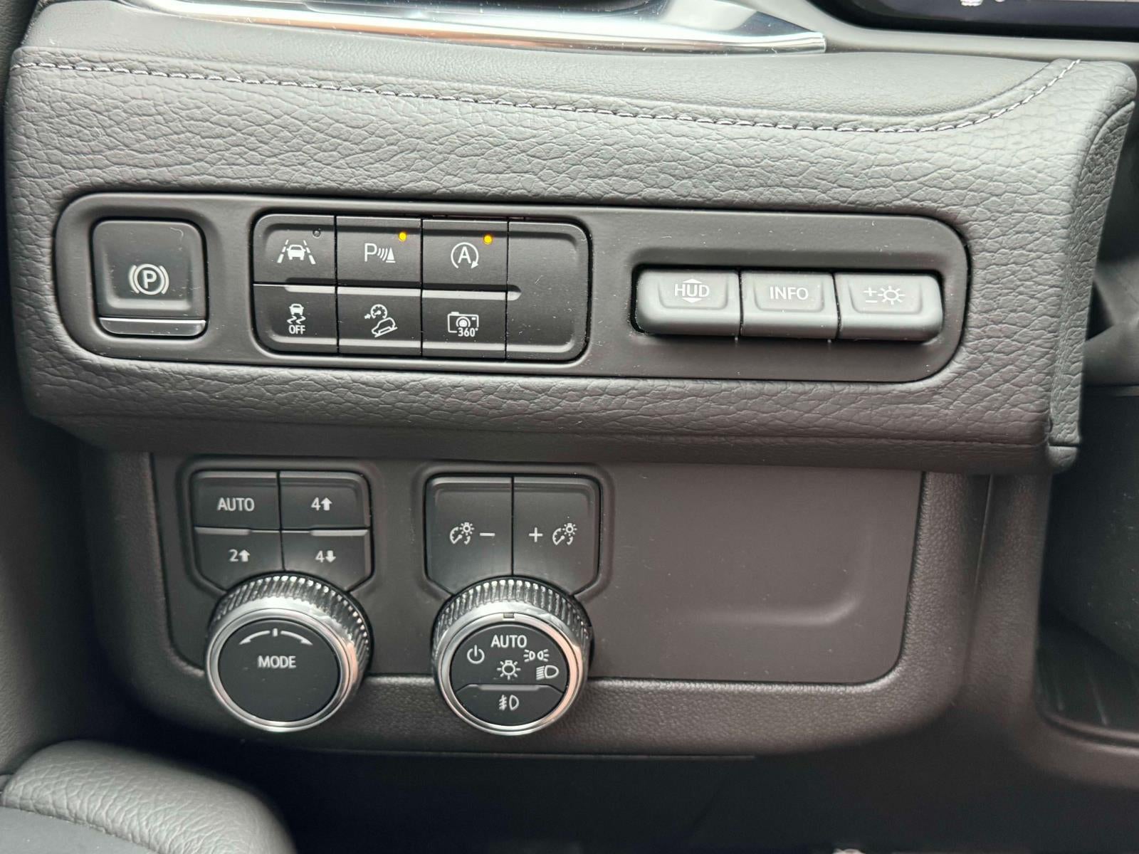 2024 GMC Yukon XL 4WD Denali