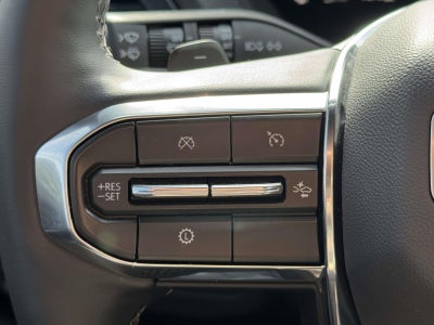2025 GMC Yukon XL Denali 4WD