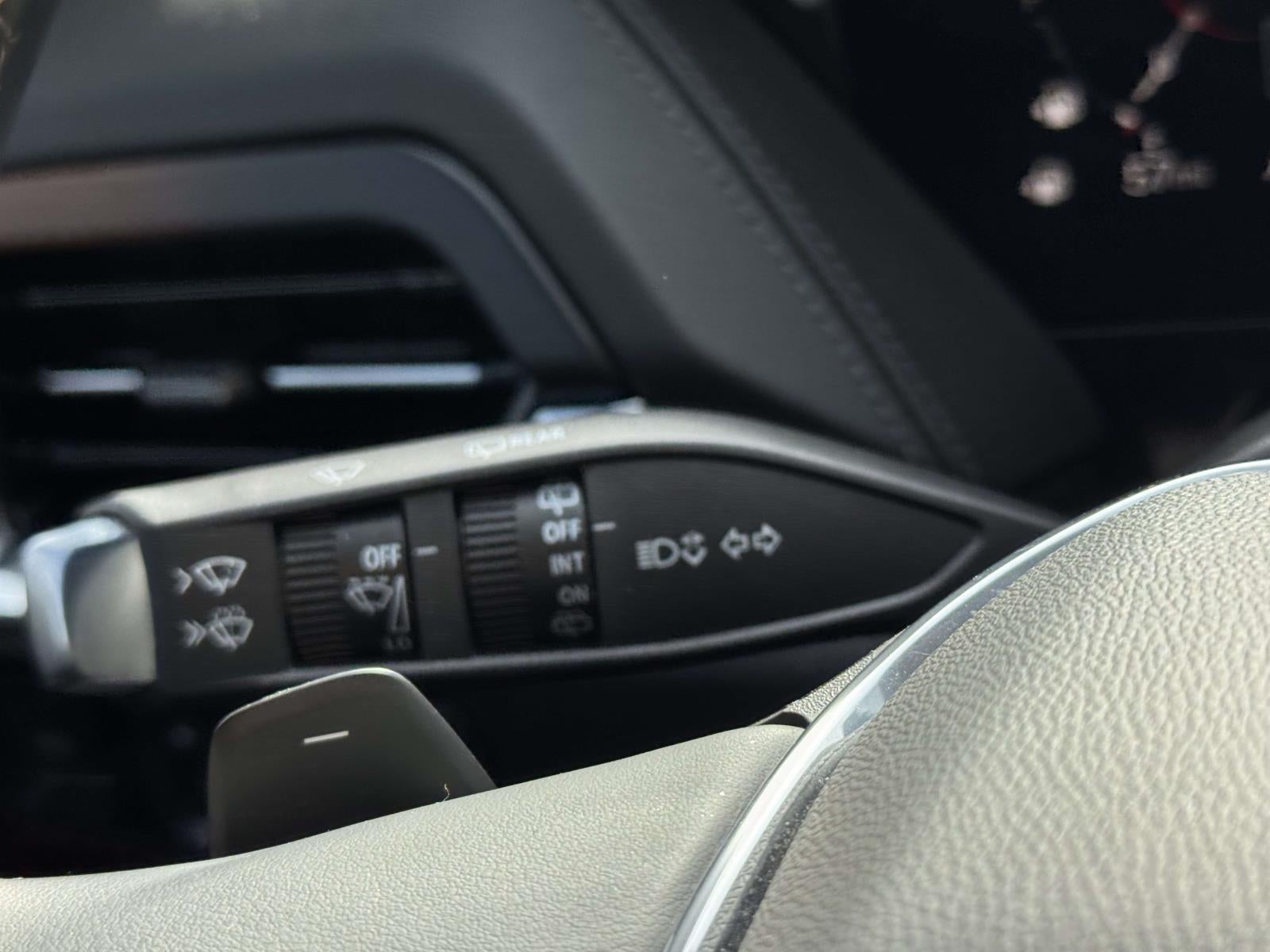 2025 GMC Yukon XL Denali 4WD
