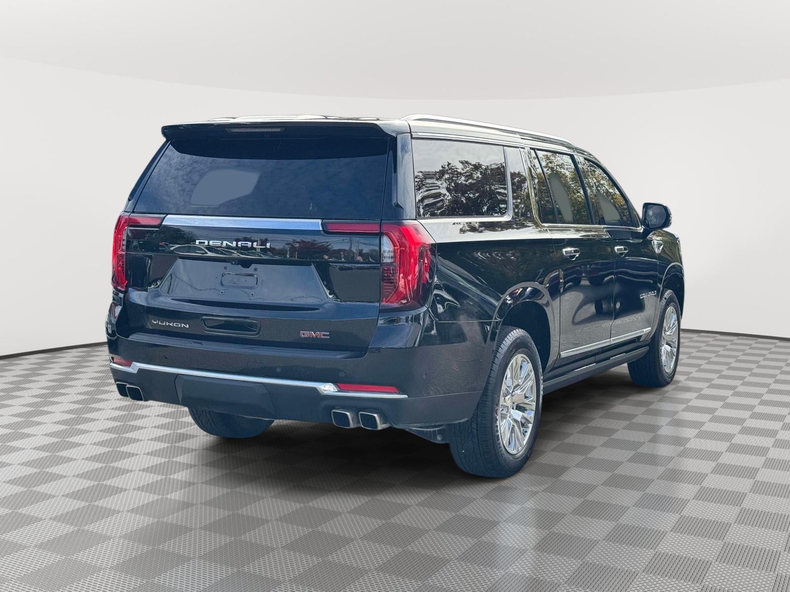 2025 GMC Yukon XL Denali 4WD
