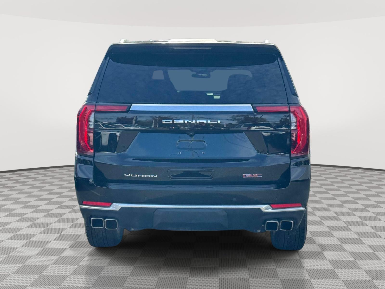 2025 GMC Yukon XL Denali 4WD