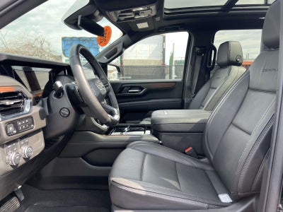 2025 GMC Yukon XL Denali 4WD