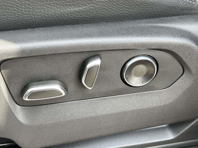 2025 GMC Yukon XL Denali 4WD