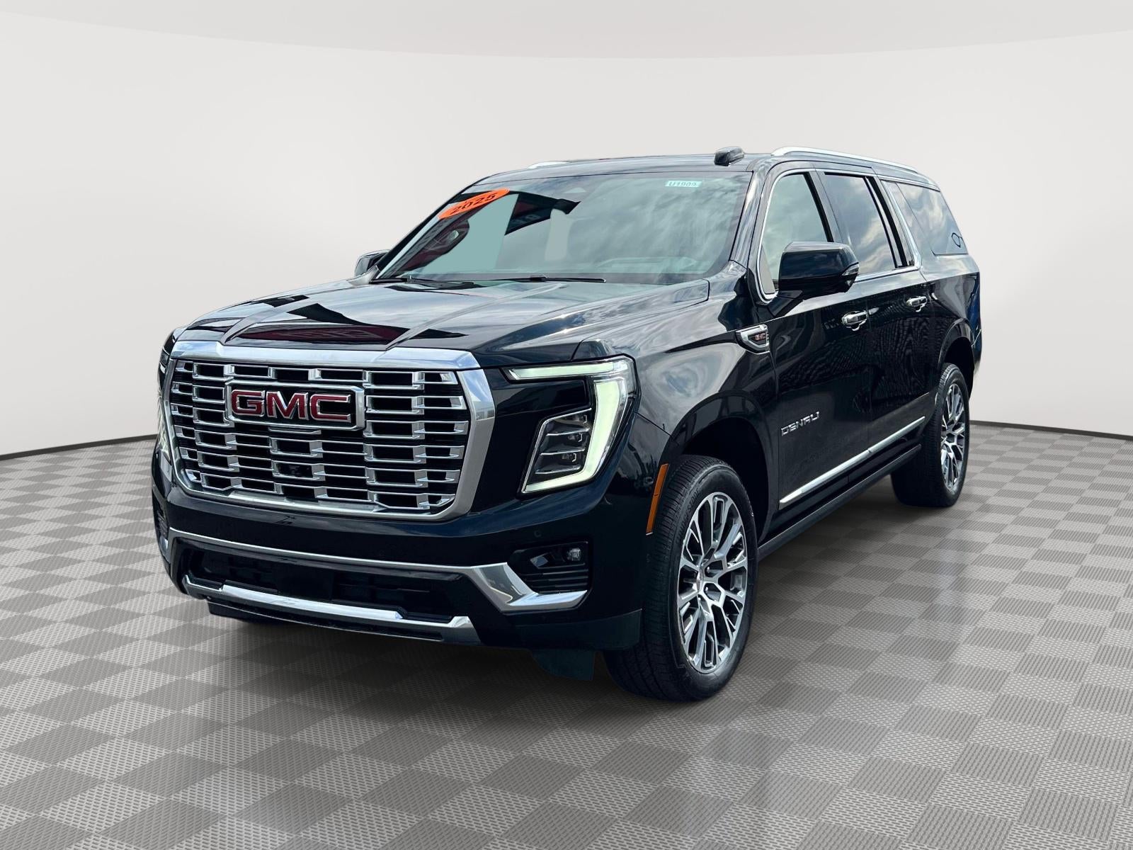2025 GMC Yukon XL Denali 4WD