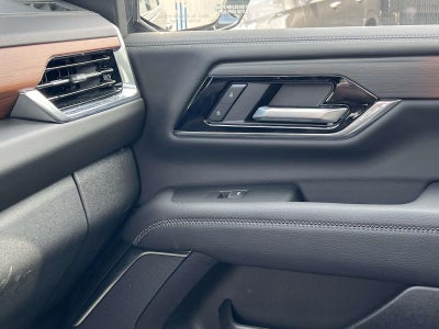 2025 GMC Yukon XL Denali 4WD