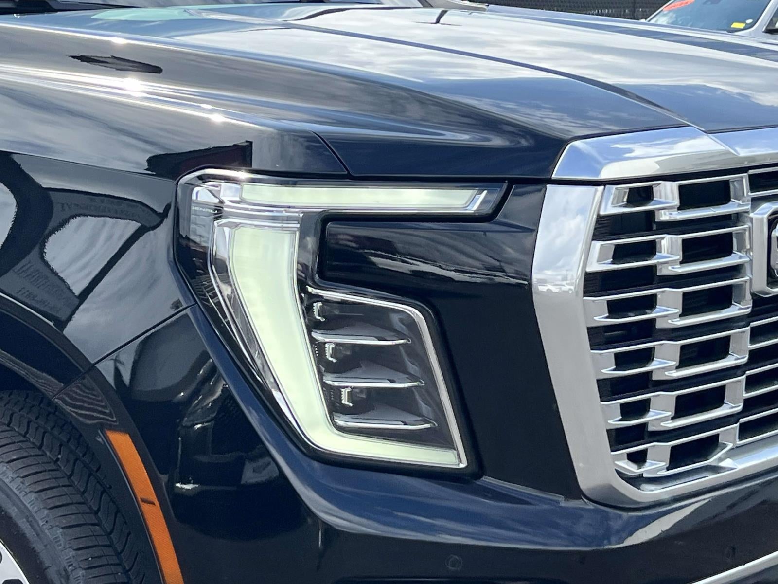 2025 GMC Yukon XL Denali 4WD