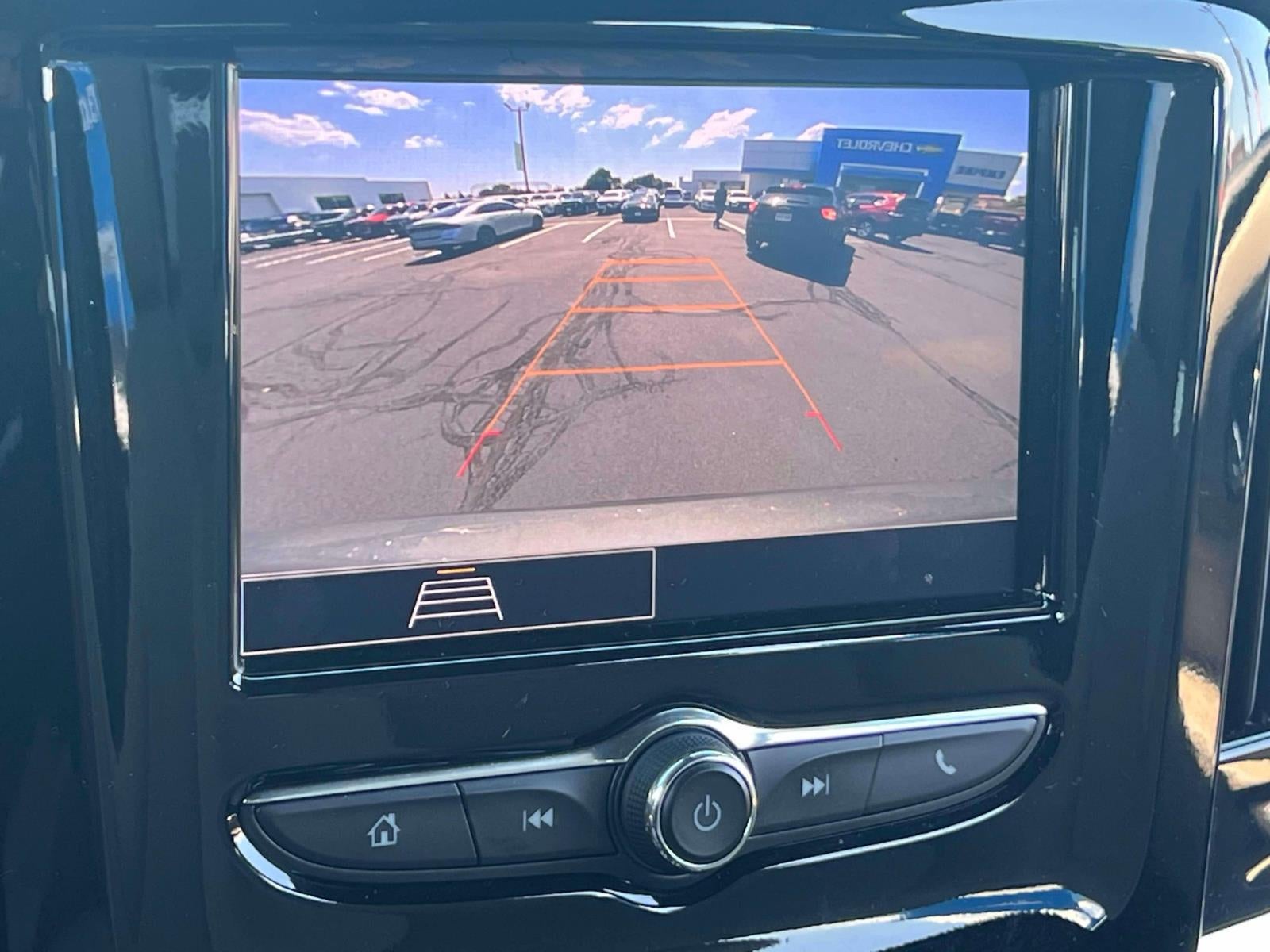 2023 Chevrolet Traverse FWD LS