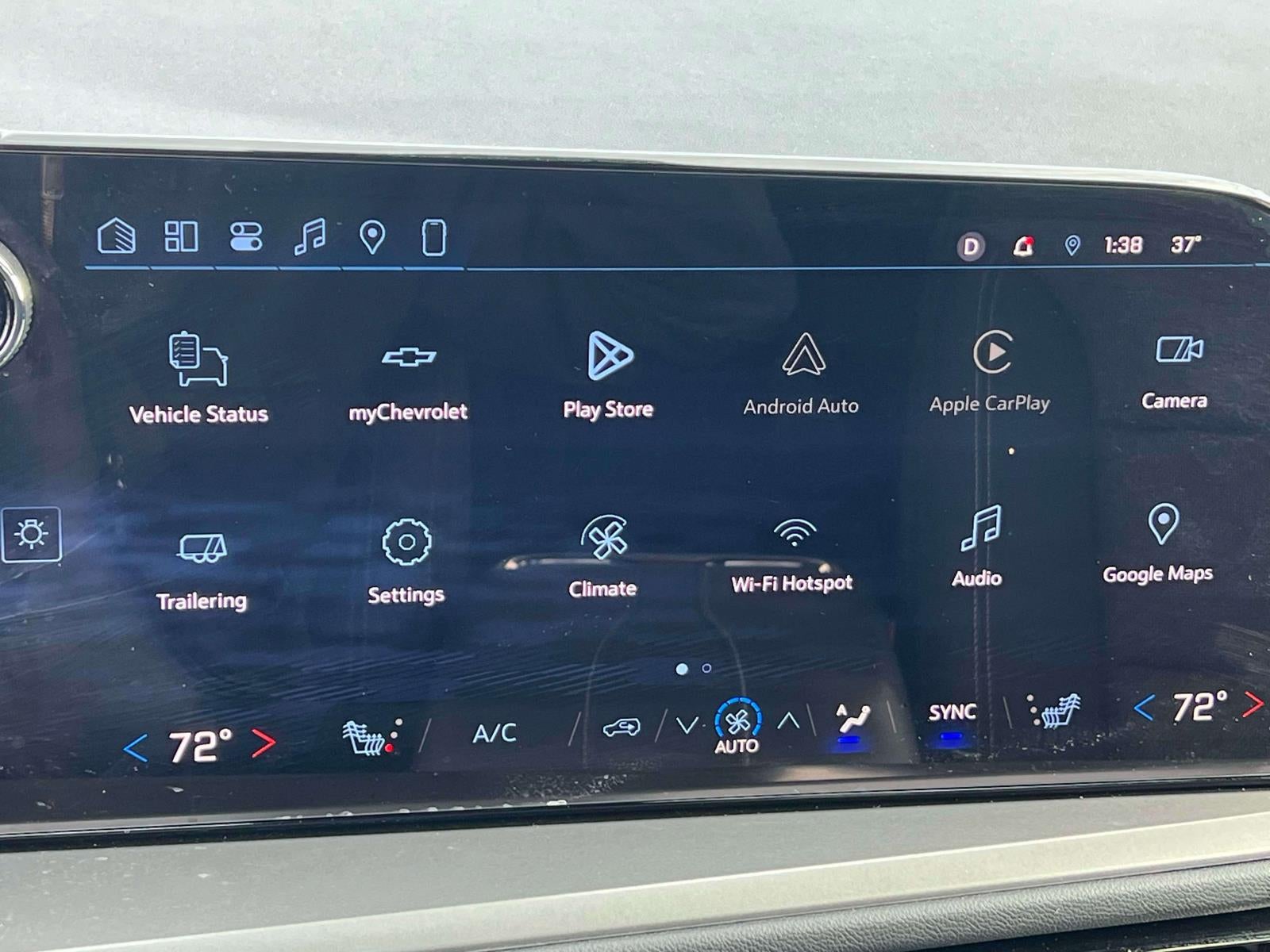 2026 Chevrolet Traverse FWD LT