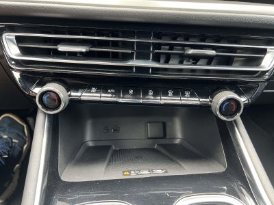 2024 Chevrolet Traverse FWD LT