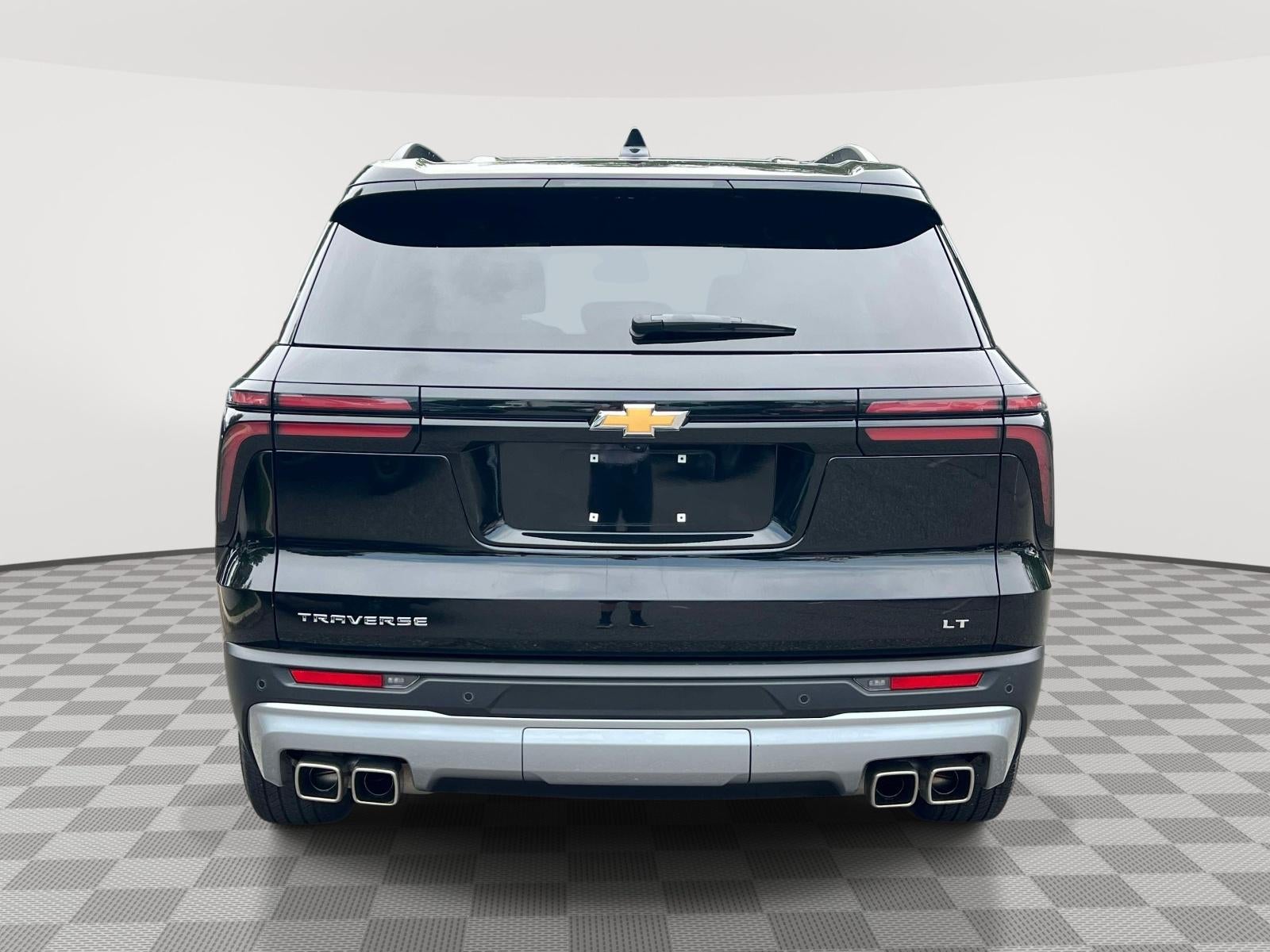 2024 Chevrolet Traverse FWD LT