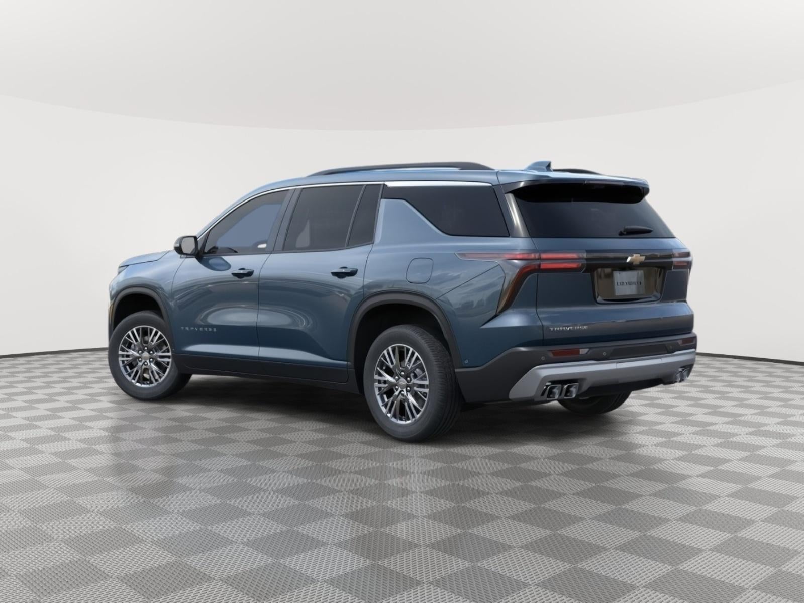 2026 Chevrolet Traverse FWD LT