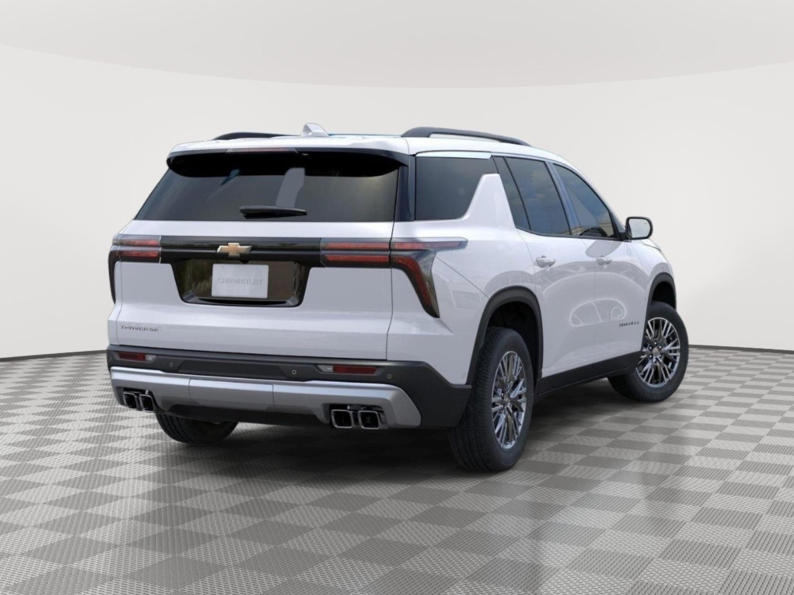 2026 Chevrolet Traverse FWD LT