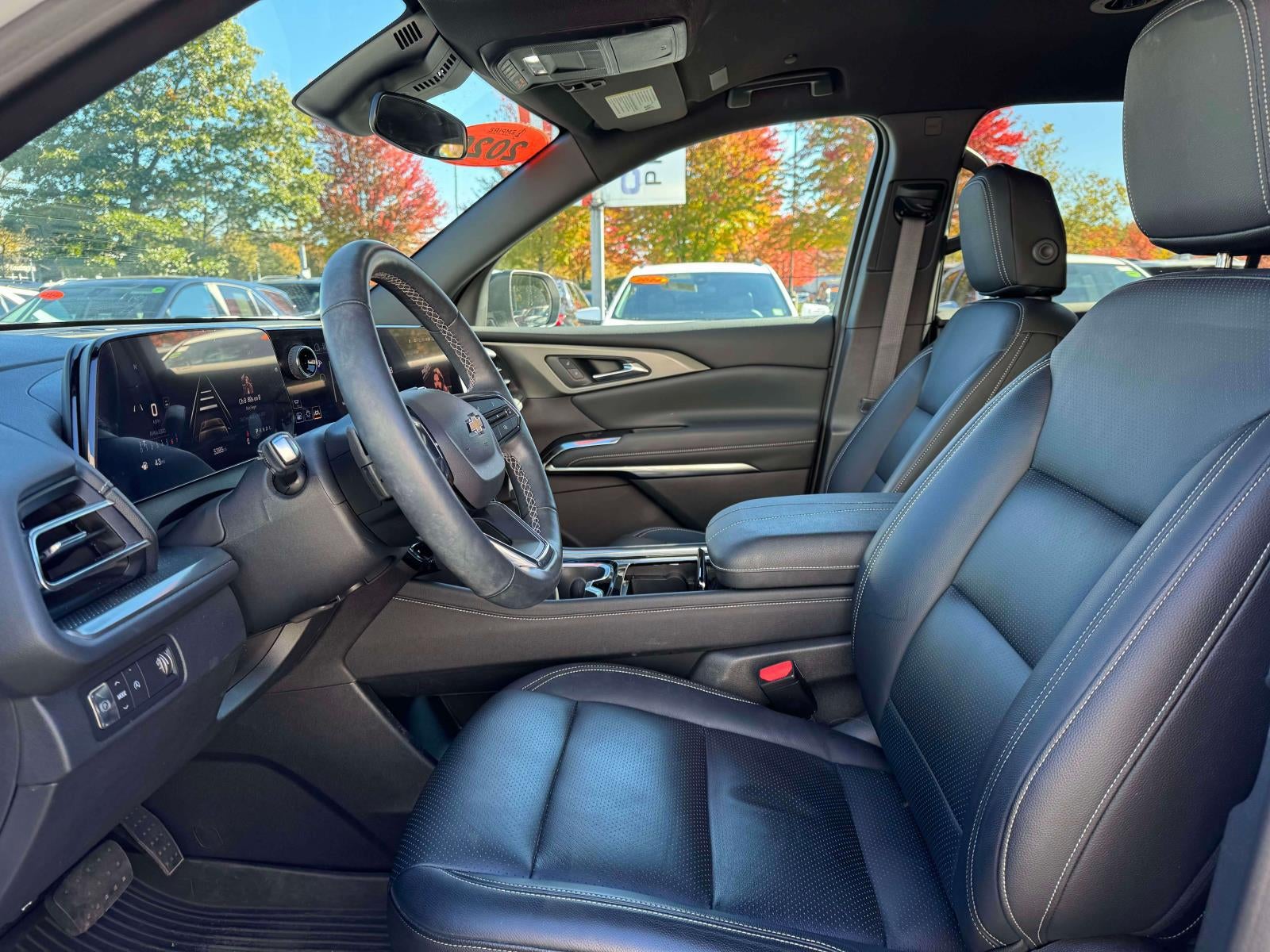 2024 Chevrolet Traverse FWD LT